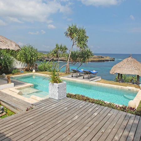 Villa Lumba Lumba - Oceanfront & Spectacular View! Lembongan Exterior photo