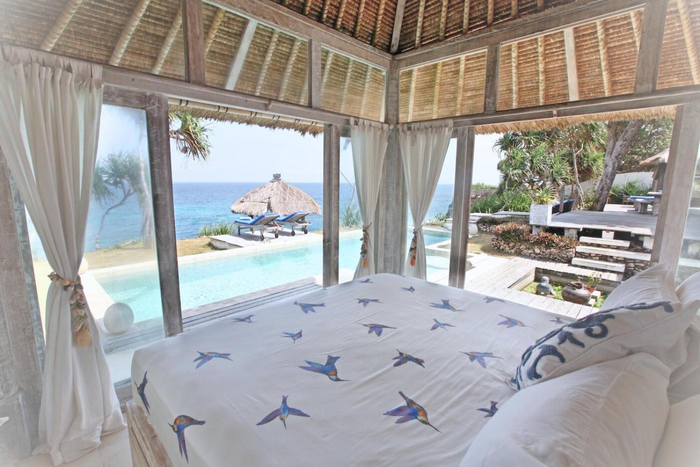 Villa Lumba Lumba - Oceanfront & Spectacular View! Lembongan Exterior photo